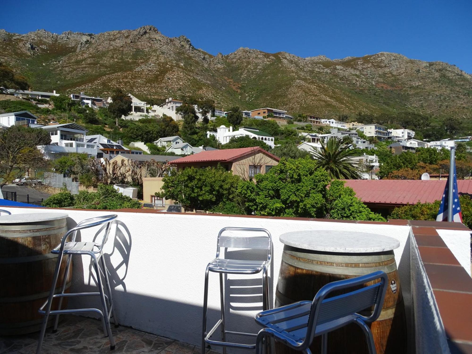 Big Skies Guesthouse Gordonʼs Bay Exterior foto